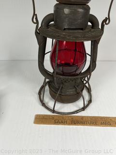 Original 1909 Dietz Vesta NY Central Railroad Lantern with Red Shade