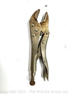 Jaw Locking Pliers