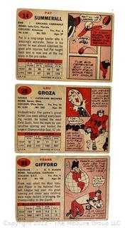 Sports Cards: Football: 18 Professional Football Player Cards Circa Early 1960's