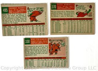 Sports Cards: Baseball: 18 Topps Cards Circa Early 1960's