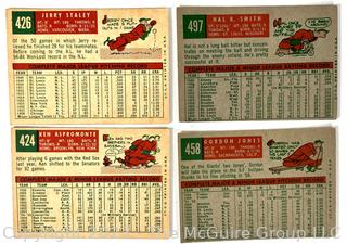 Sports Cards: Baseball: 18 Topps Cards Circa Early 1960's