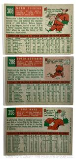 Sports Cards: Baseball: 18 Topps Cards 1959 / 1962: Ken Boyer; et al
