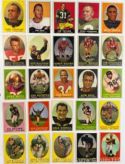 Sports Cards: Football: 25 Professional Football Player Cards Circa Early 1960's