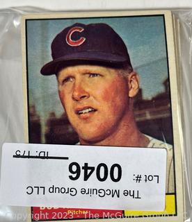 Sports Cards: Baseball: 25 1961 Topps; Hodges, Kubek, Fox, Wynn, Burgess, Covington et al