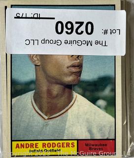 Sports Cards: Baseball: 20 Topps Cards Circa Early 1960's