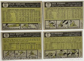 Sports Cards: Baseball: 20 Topps Cards Circa Early 1960's