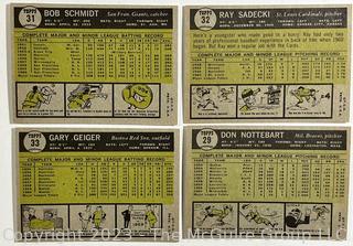 Sports Cards: Baseball: 20 Topps Cards Circa Early 1960's