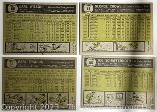 Sports Cards: Baseball: 20 Topps Cards Circa Early 1960's