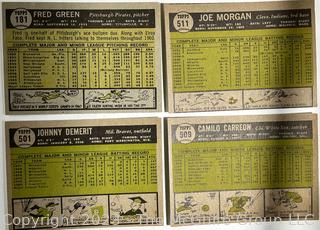 Sports Cards: Baseball: 20 Topps Cards Circa Early 1960's