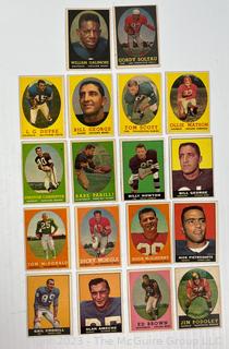 Topps Football 18 card lot: Ollie Matson et al