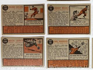 1962 Topps 18 Baseball card lot: Wally Moon; Dean Chance et al