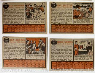 Sports Cards: Baseball: 18 Topps Cards Circa Early 1960's