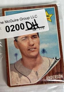 Sports Cards: Baseball: 18 Topps Cards Circa Early 1960's