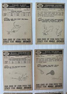 Sports Cards: Football: 18 Topps Cards Circa Early 1960's