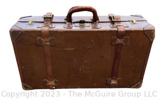 Antique Leather Gentleman's Travel Luggage Suitcase. 9" x 26" x 14"