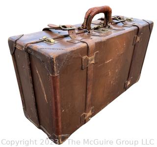 Antique Leather Gentleman's Travel Luggage Suitcase. 9" x 26" x 14"