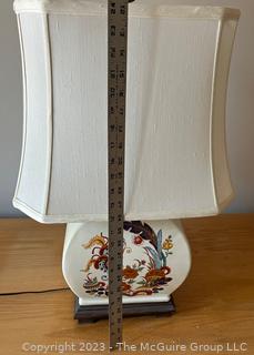 Porcelain Asian Floral Painted Table Lamp. Measures 25" Tall