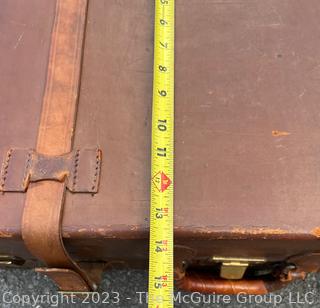 Antique Leather Gentleman's Travel Luggage Suitcase. 9" x 26" x 14"