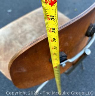 Molded Plywood Lounge Chair Possibly Herman Miller Eames.  Measures 19.5w x 20d x 29.5"h