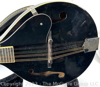 Johnson Model A MA-120 Louisville Mandolin in Case with Supplies and Metronome