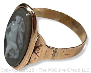 Art Nouveau 18K Yellow Gold Oval Cameo Ring