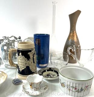 Group of Mixed Decorative Collectibles