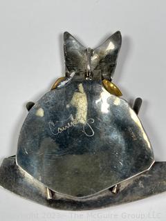 Cat Dining Out Sterling Silver and Brass Brooch Signed by Jewelry Artist Courtney Peterson. 27.9g