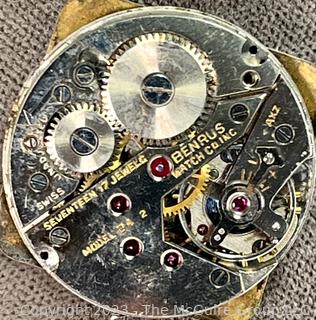 Grouping of Mostly Wristwatch Movements 