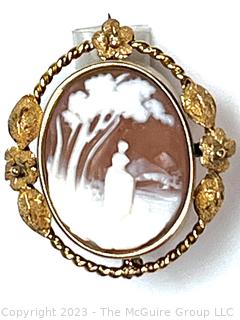 NOTE CHANGE IN WEIGHT Small Victorian Carved Pink Shell Cameo Brooch and Pendant in 14k Gold Surround. Total Weight is 3 Grams, not 15 Grams as earlier described 11-2-23 16:32pm ET