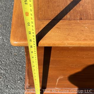 Lane Rock Maple Cedar Lined Hope Chest. Measures 46.5w x 19.5d x 20.5" height