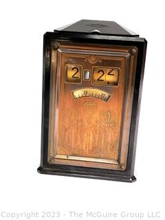 1927 General Electric Executive Digital Clock, Model AB8B02 in Bakelite Case. Measures 4w x 3.5d x 6" height