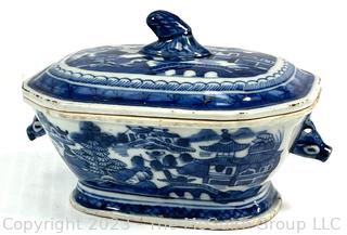 Small Porcelain Chinese Canton Blue & White Lidded Tureen.  4" x 5" x 8". 