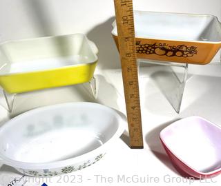 Four (4) Pieces of Vintage Pyrex Cookware