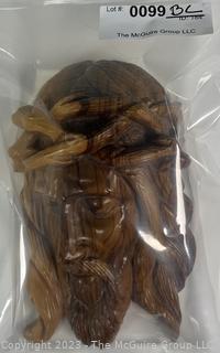  Hand Carved in Bethlehem Olive Wood Face of Jesus with Crown of Thorns Wall Plaque. Measures 8" long (was 99BC)