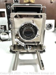 Antique 4" x 5" GRAFLEX Speed Graphic Large Format View Camera With OPTAR F/4.7 135mm and OPTAR F/6.8 90mm Lenses and Film Holders in Carrying Case.  (was 52JT)