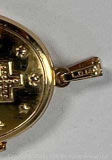 14KT Yellow Gold Virgin Mary Pendant Locket (was 1001BC). 2.5 total gram weight