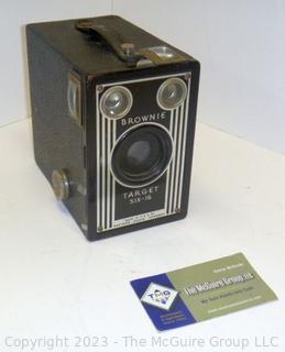 Vintage Brownie Box Camera, Clean and Tested (was CAMERA2)