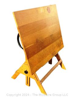 Wooden Adjustable Drafting Table