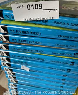 18 Hardy Boys Mystery Series Books