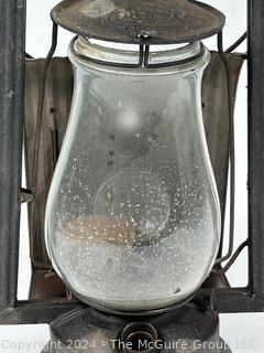 Dietz Monarch Dash Kerosene Lamp with` Bullseye Reflector.