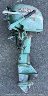 Circa 1960 Vintage "Sea Horse" Johnson 10 HP Outboard Motor. Model QDL-13  SN# 932357 Untested