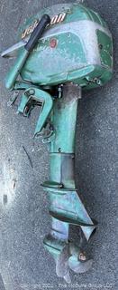 Circa 1960 Vintage "Sea Horse" Johnson 10 HP Outboard Motor. Model QDL-13  SN# 932357 Untested