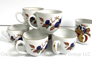 Tea Cups and Coffee Mugs in Royal Worcester Porcelain China Evesham Pattern