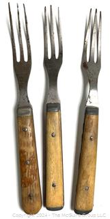 Set of Sheffield Bone Handle Fish Forks & Knives 