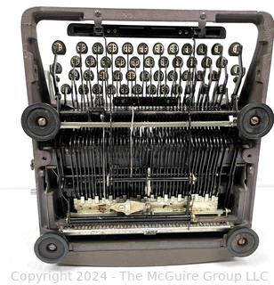 1930s Underwood Portable Typewriter