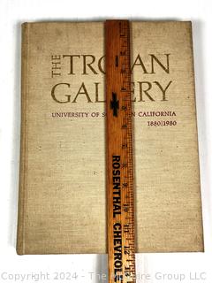 The Trojan Gallery: University Of Southern California by John Reynolds Published by University Of Southern California, 1980