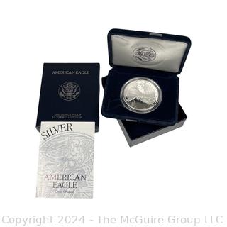 1996 -P US One Ounce Proof Silver American Eagle Coin in Presentation Box