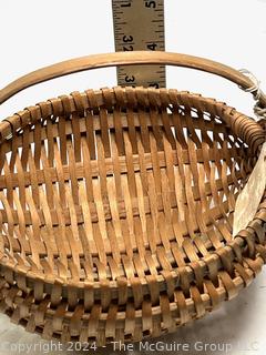 Hand Woven Black Ash Gathering Basket made by the Canadian Mic Mac Tribe with Hang Tag. 6" Oval with Carved Handle.