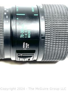 Quantaray Camera Tech-10 NF AF 70-300mm 1:4 - 5.6D MACRO Lens with Nikon AF Mount