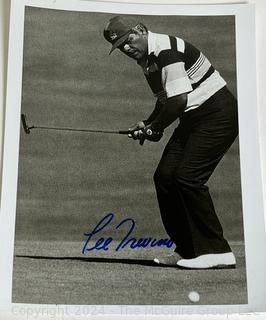 Autographed Black & White Promotional Photo of Golfer Lee Trevino